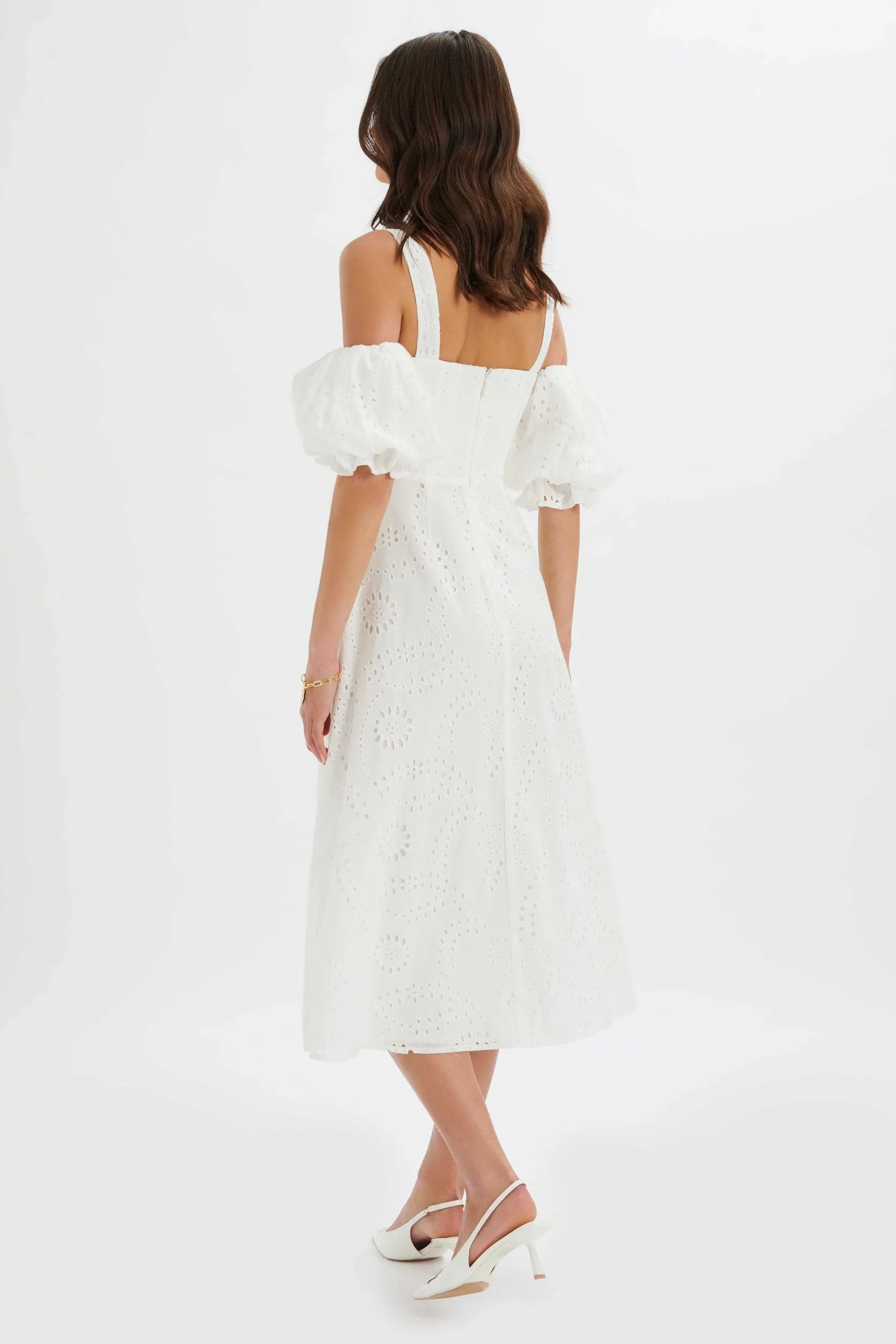 Lavish Alice Dresses<Charli Off Shoulder Broderie Dress In White