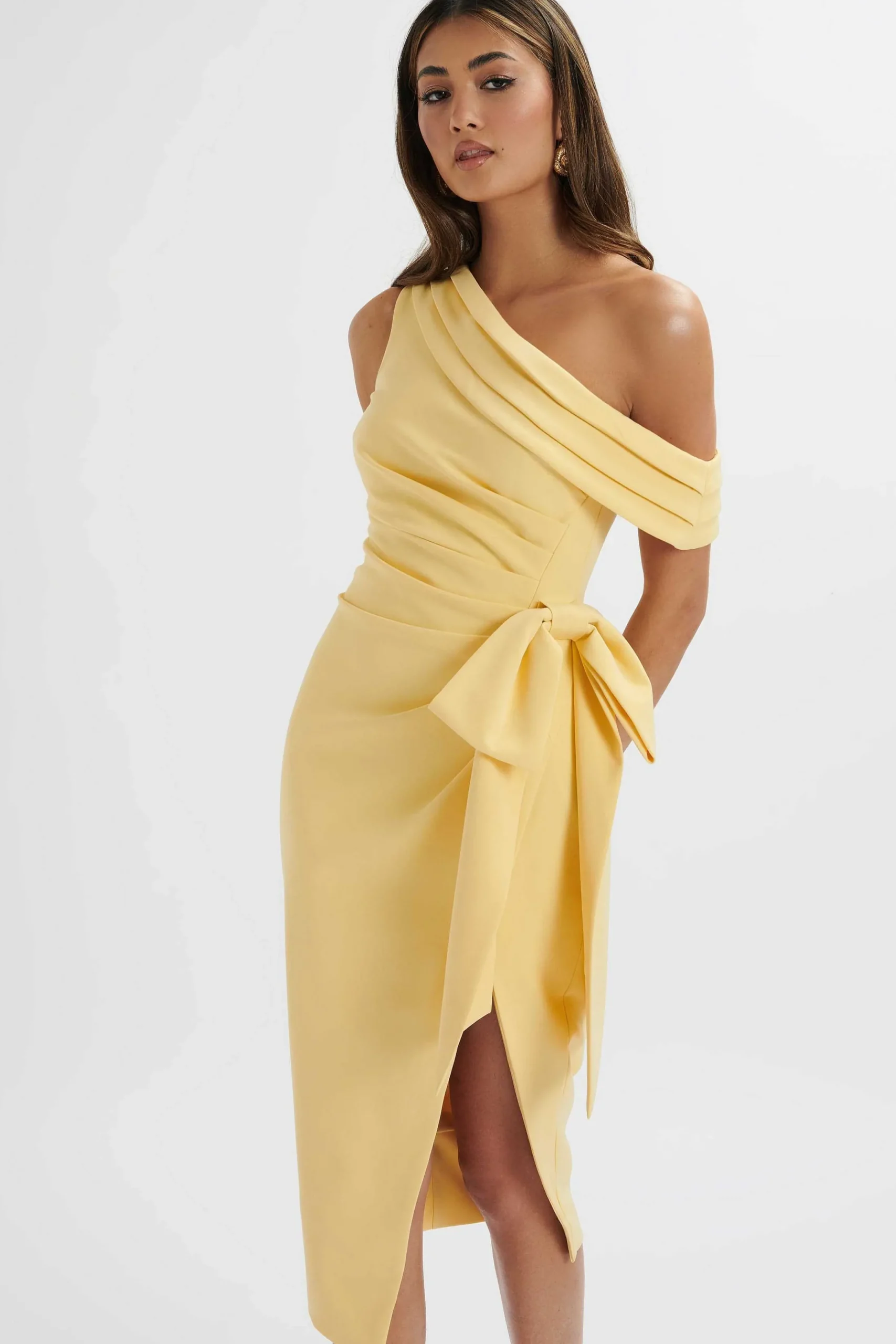 Lavish Alice Dresses<Honey Asymmetric Pleated Bow Midi Dress In Pastel Yellow