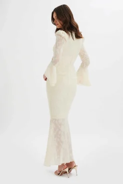 Lavish Alice Dresses<Lauren Fluted Sleeve Maxi Dress In Cream Floral Textured Chiffon