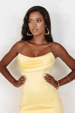 Lavish Alice Wedding Guest<Lucia Cowl Corset Satin Midi Dress In Yellow