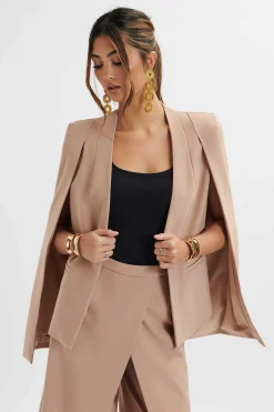 Lavish Alice Suiting<Zendaya Classic Cape Blazer Jacket In Camel